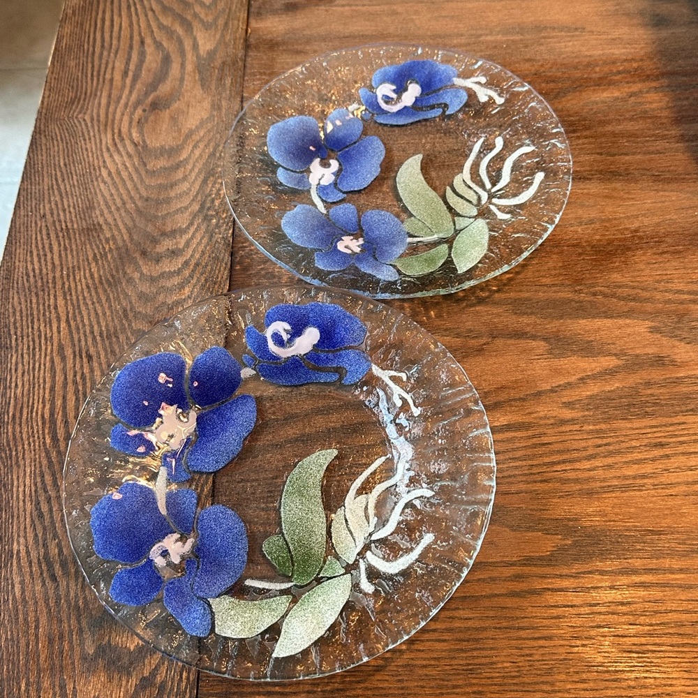 Sydenstricker Glass Plates - Set of Two